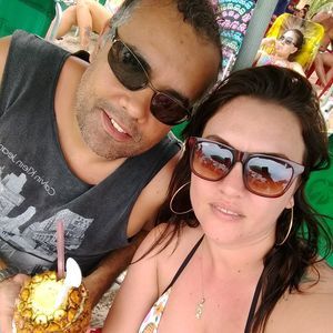 Meet your Posher, Charles